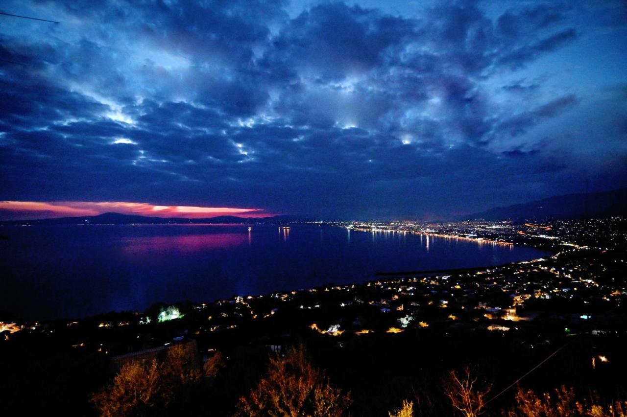Kalamata Apartments Каламата Екстериор снимка