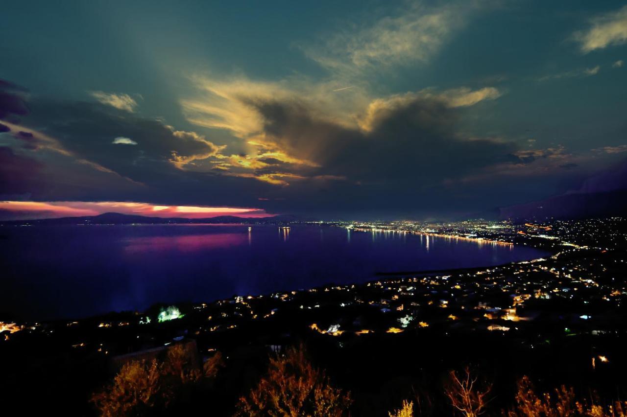 Kalamata Suites By 'Elite' Екстериор снимка