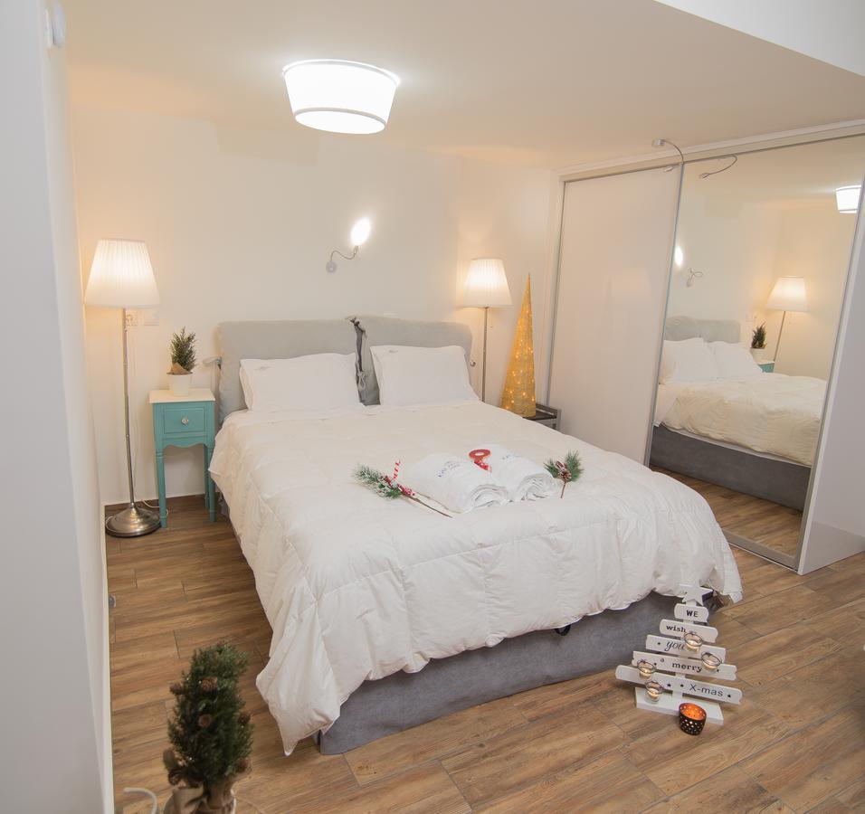 Kalamata Apartments Каламата Екстериор снимка